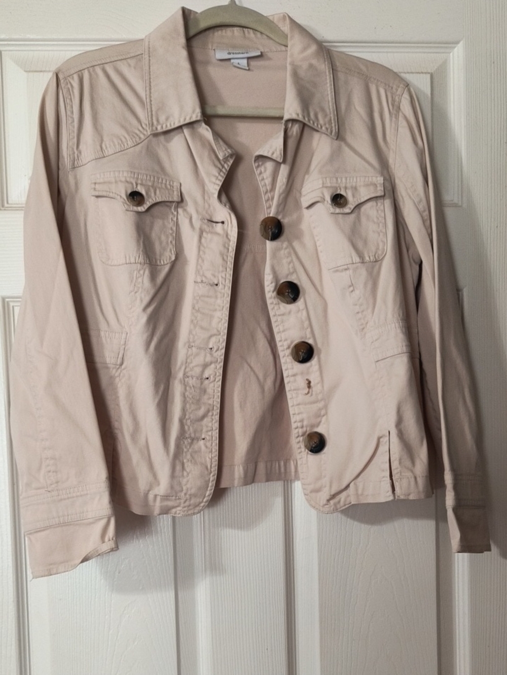 Light Khaki Women’s Button-Front Jacket